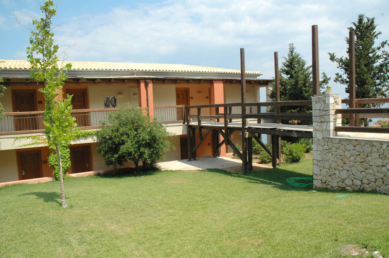 Ionian Blue Bungalows And Spa Resort Nikiana Extérieur photo